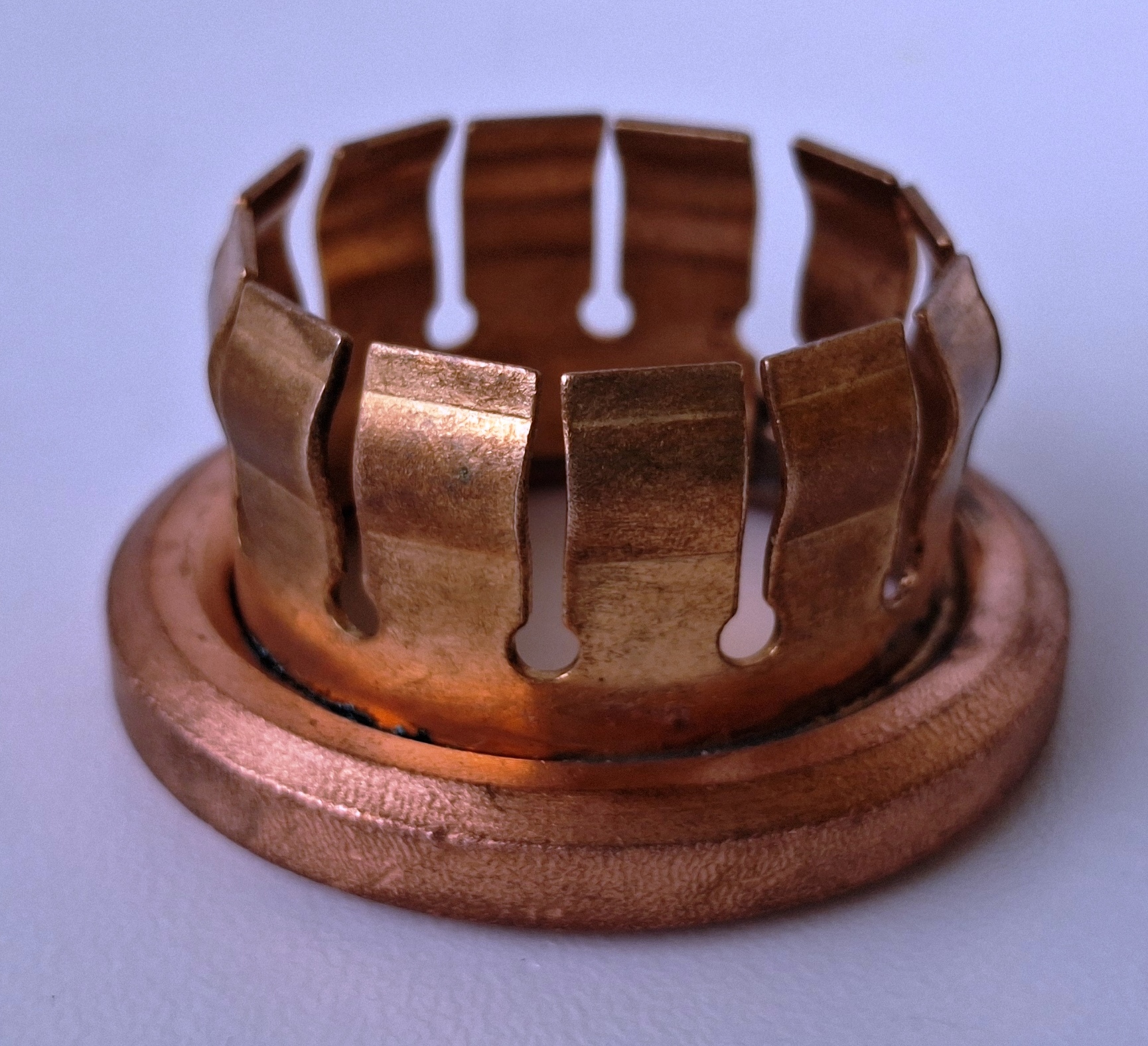 линза гайки рот 40