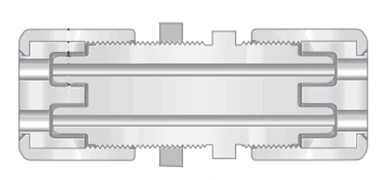 Фитинги с мультиразвальцовкой из винилиденфторина с монтажной гайкой