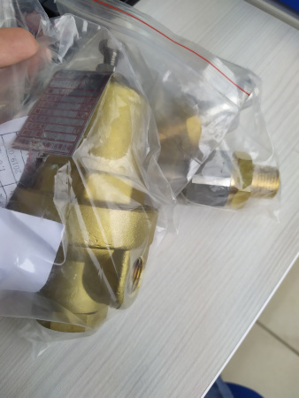 Газовый регулятор давления типа DYS-15B2 Газовый регулятор давления типа DYS-15B2