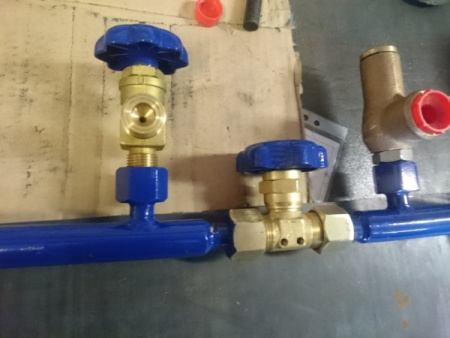 Рампа наполнительная  на 4 баллона РНП 02/02/200